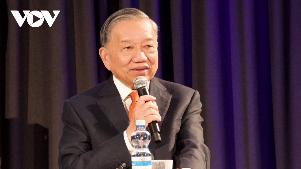 "Du học sinh luôn được chào đón, tạo điều kiện thuận lợi nhất để cống hiến"